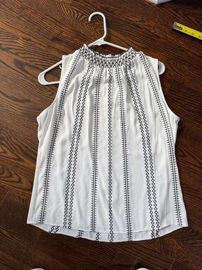 White House Black Market White Sleeveless Smocked Neck Embroidered Tank
